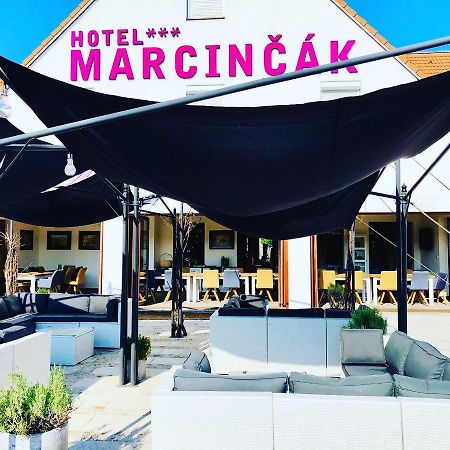 Hotel Marcincak*** Mikulov Exterior foto